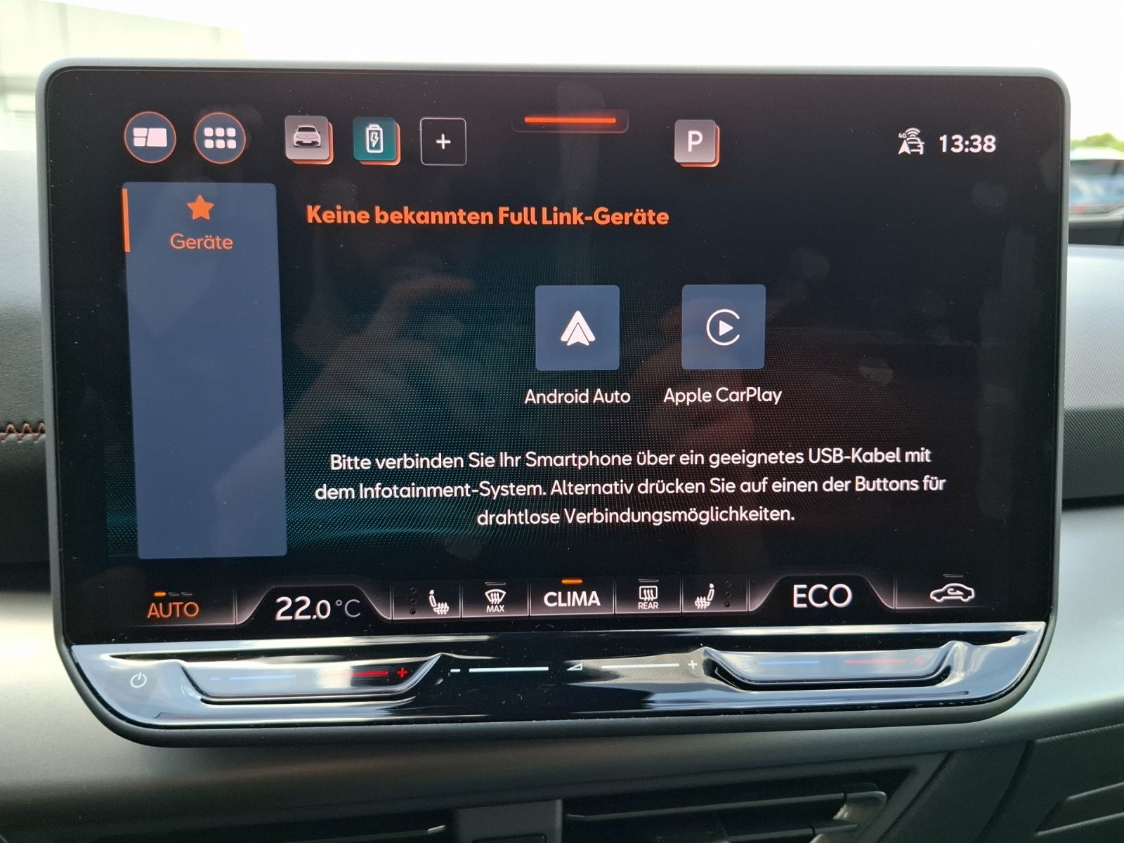 Fahrzeugabbildung CUPRA Born Edition Dynamic LED Navi ACC SHZ RFK 19"
