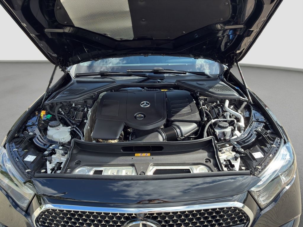 Fahrzeugabbildung Mercedes-Benz E 300 e T NIGHT*PSD*HUD*AHZV*SITZKLIMA*360°*20''