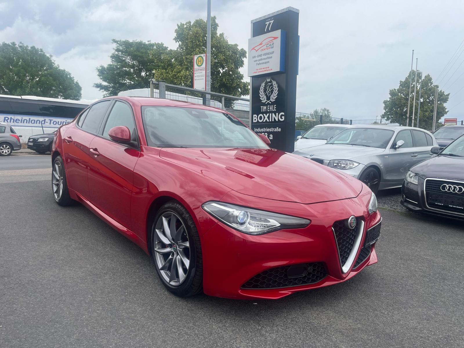 Alfa Romeo Giulia Super/Leder/Navi/Klima/Xenon/Cruise/Pdc/