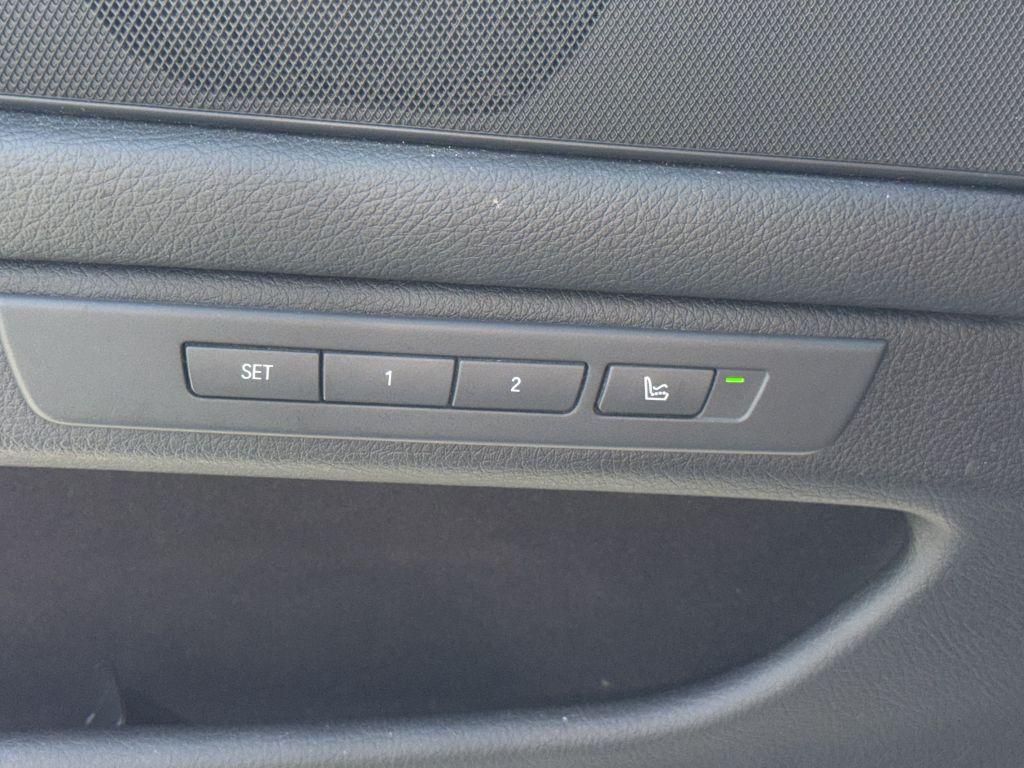 BMW 530d xDrive Touring Luxury Line Pano,HUD,TÜV neu