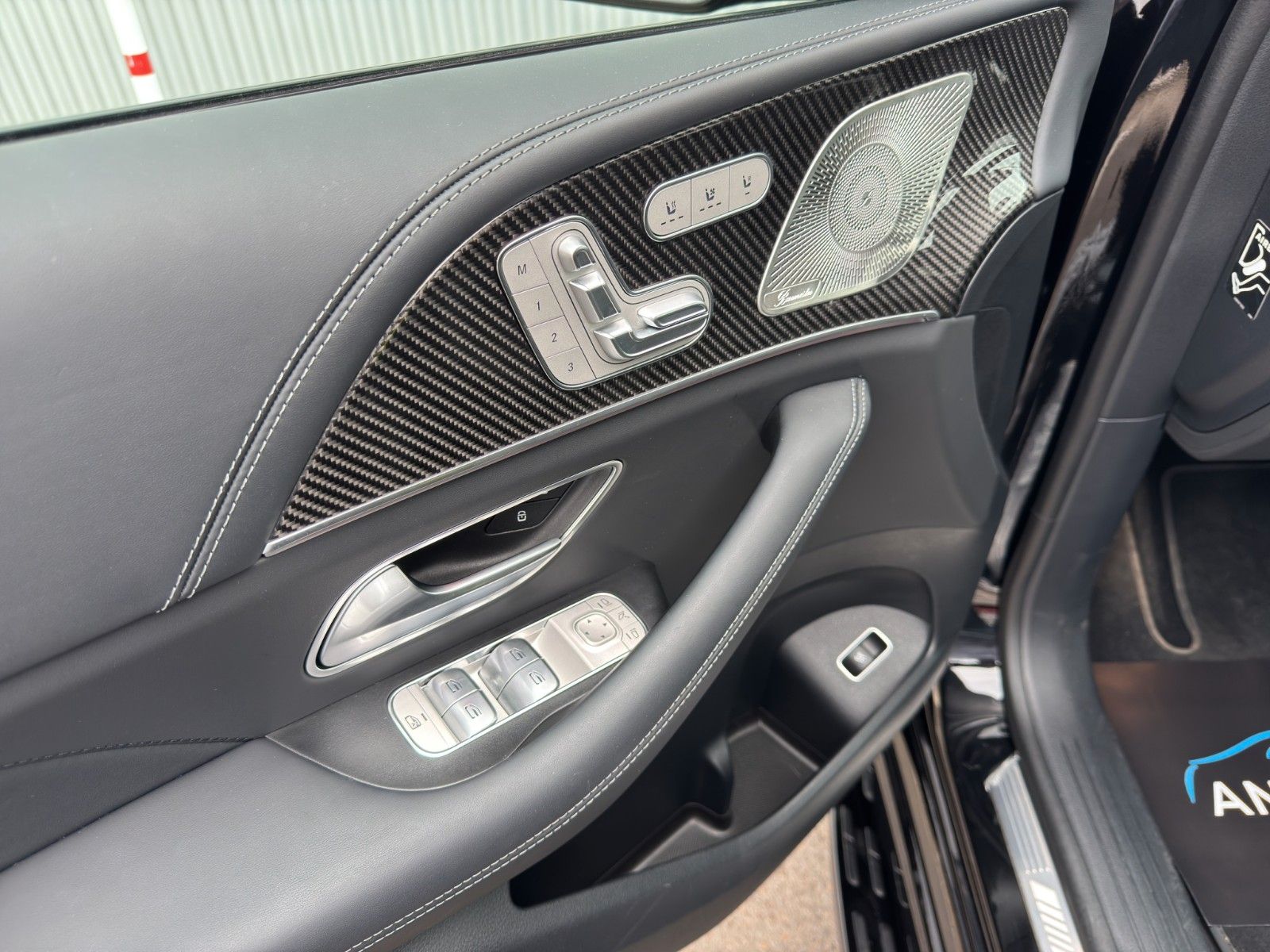 Fahrzeugabbildung Mercedes-Benz GLE 63 S AMG 4M+ ALLBLACK 360° HUD AIR BURM AHK