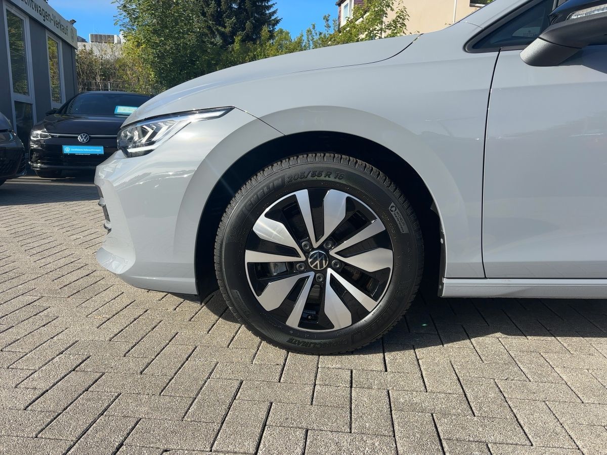 Volkswagen Golf - Bild 15