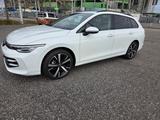 Volkswagen Golf Var. 150PS Style Kessy 360° Matrix 5j Garan