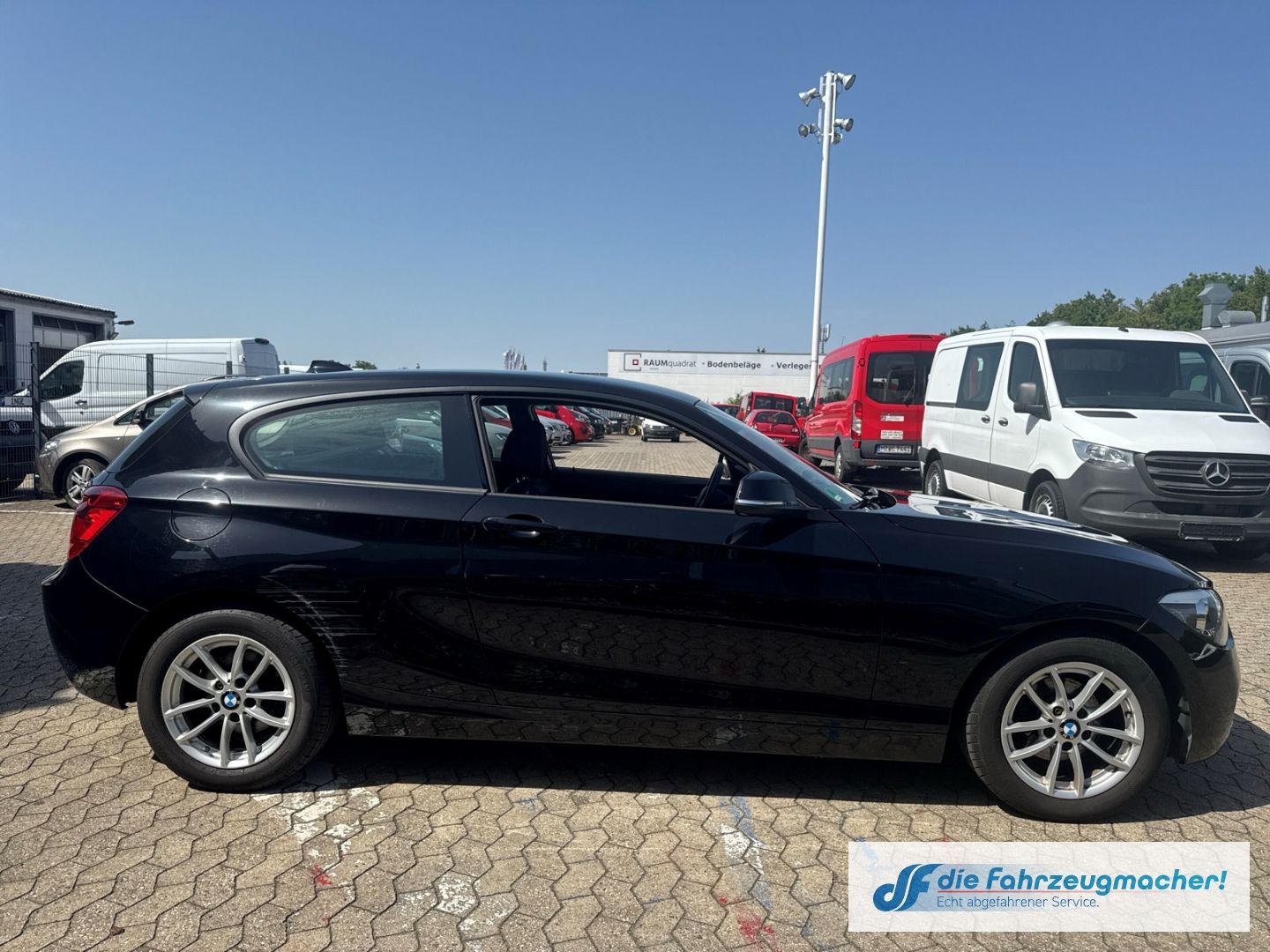 Fahrzeugabbildung BMW 116 i Sperrdiff. Fahrerprofil Keyless *EXPORT