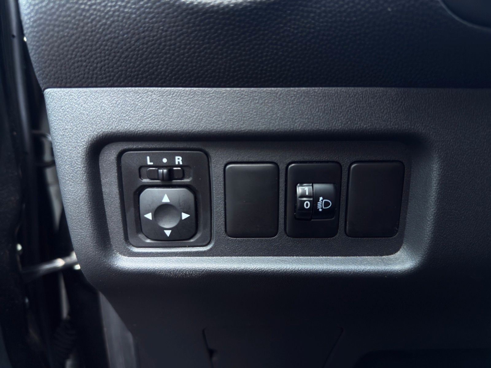Fahrzeugabbildung Mitsubishi Space Star Spirit *1-Hand*Bluetooth*Allwetter*