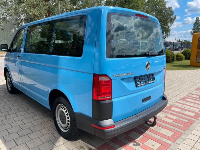 Fahrzeugabbildung Volkswagen T6 Kombi 4Motion 9 Sitzer(Tüv&Insp. neu/AHK)