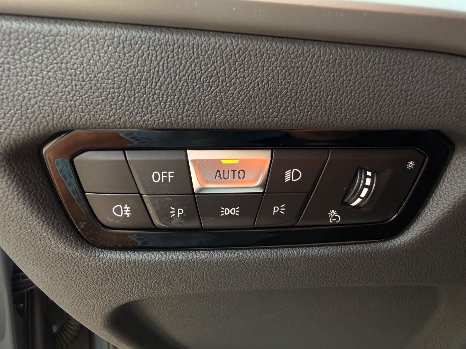 BMW 318d Touring,8-fach,S-Heft.,NETTO= 21.840€ foto 18