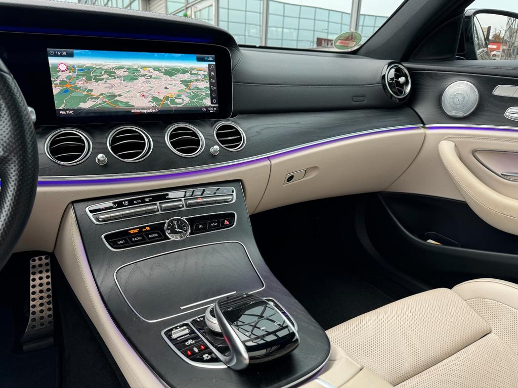 Mercedes-Benz E 43 AMG