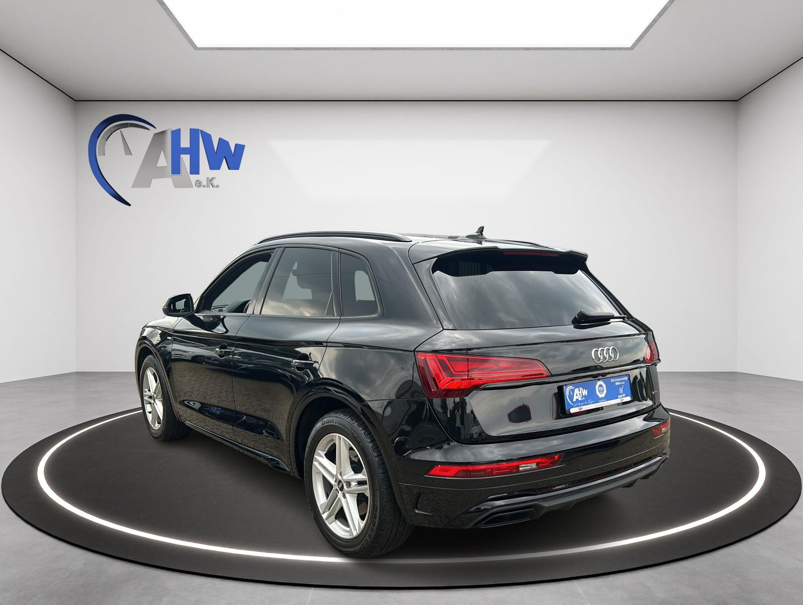 Fahrzeugabbildung Audi Q5 40 TDI quattro S-Line