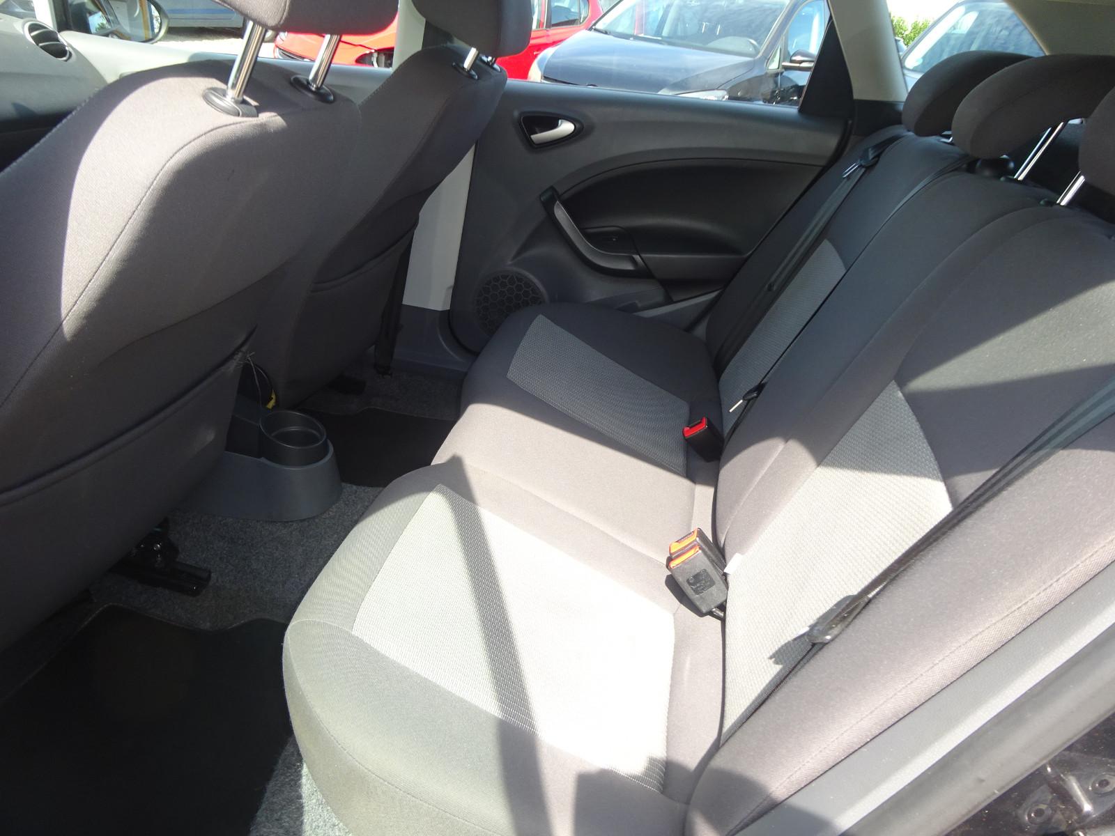 Seat Ibiza 2011 — photo 8