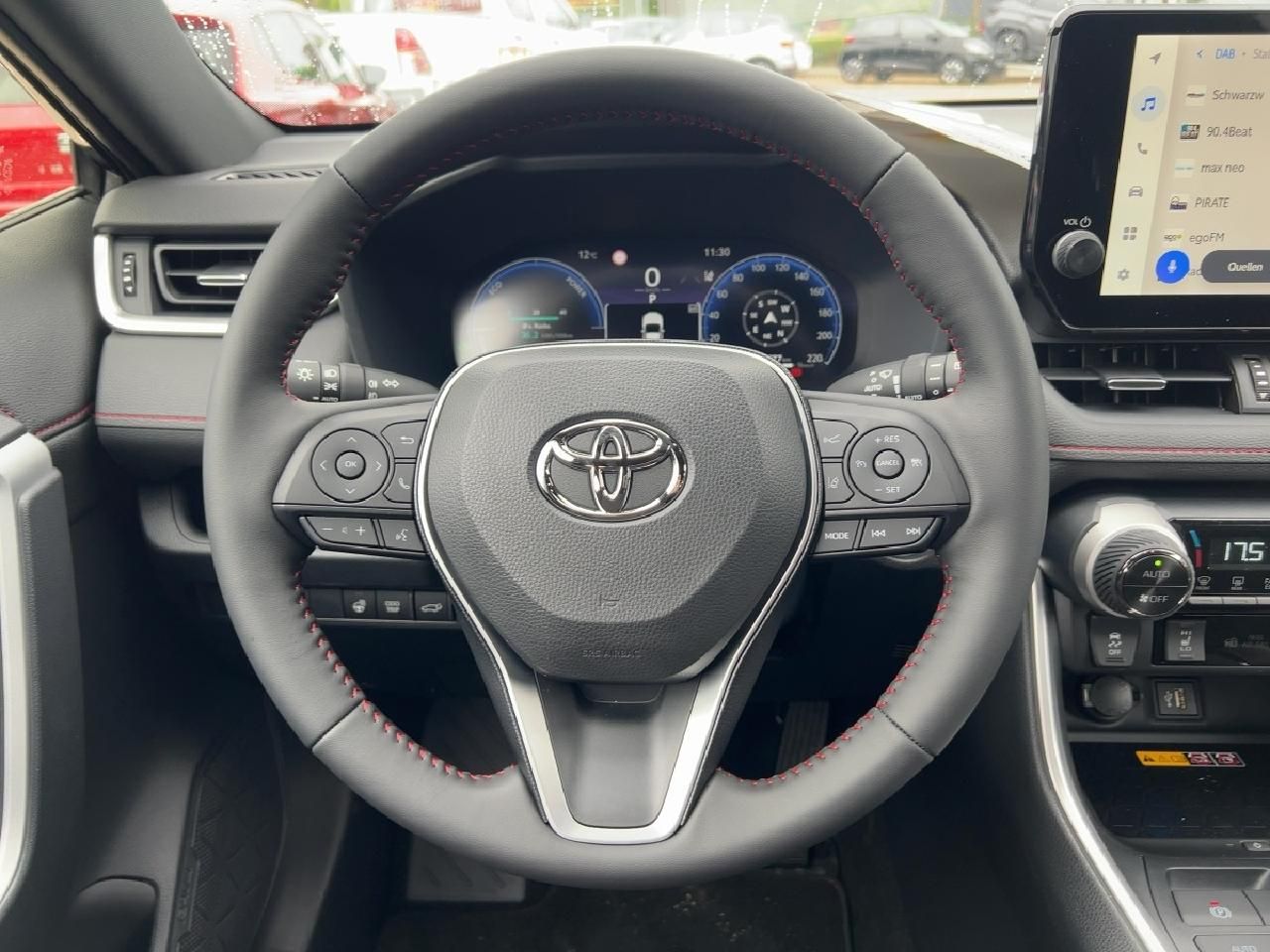 Fahrzeugabbildung Toyota RAV4 2.5 Plug-in Hybrid 4x4 Comfort