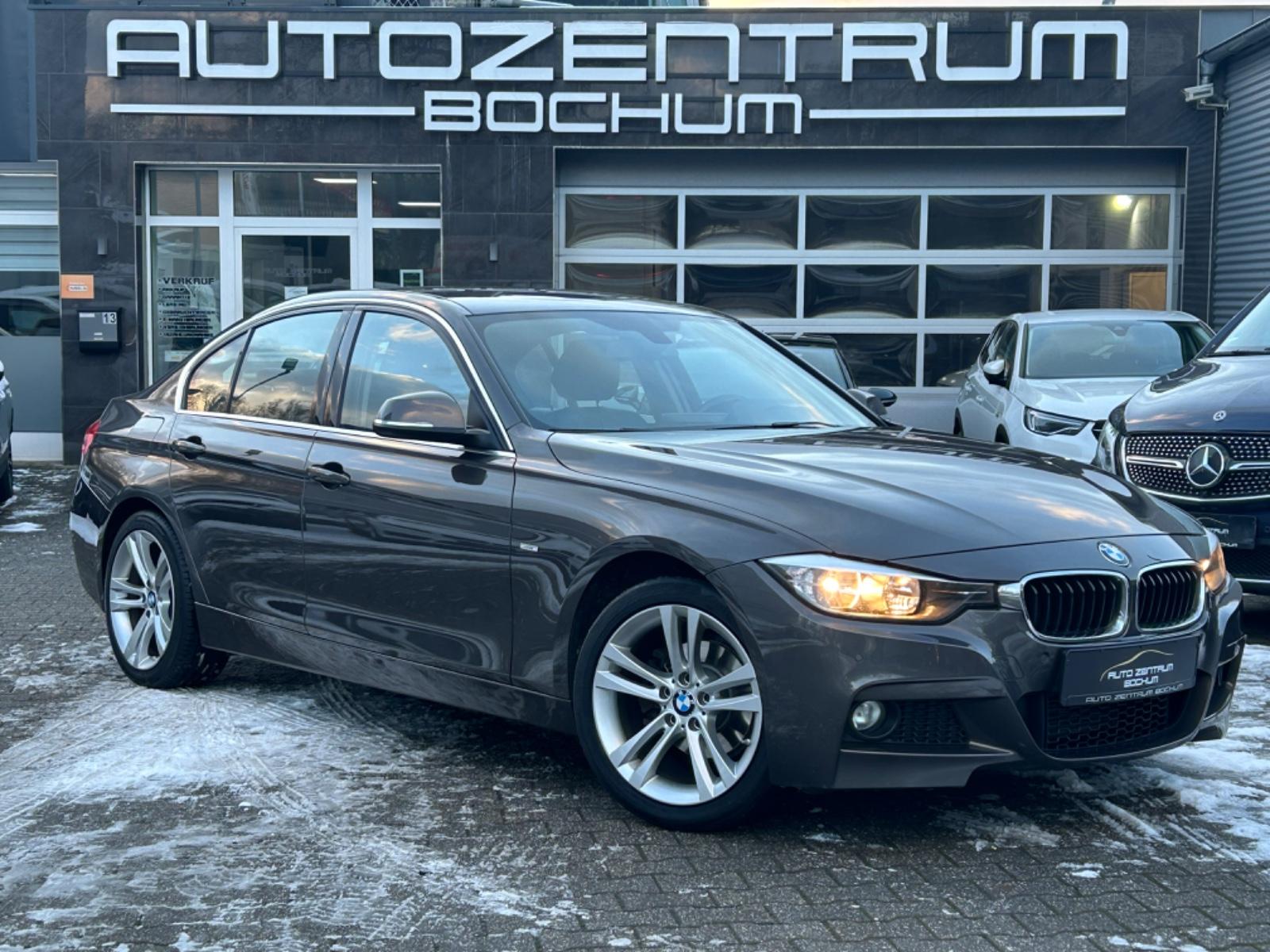 BMW 320 i Lim.  Luxury Leder Navi Automatik