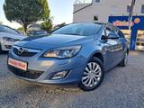 Opel Astra J Sports Tourer Innovation