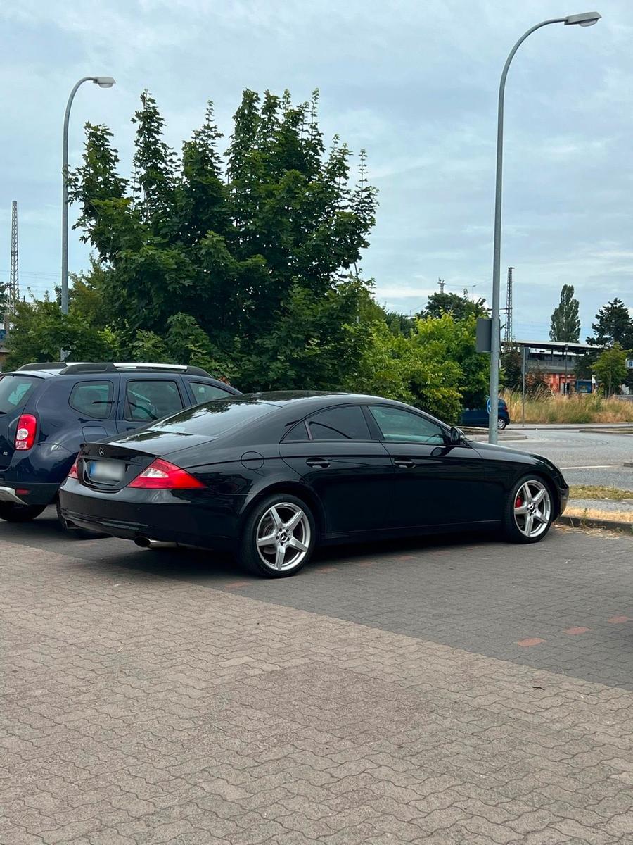 Mercedes-Benz CLS 320