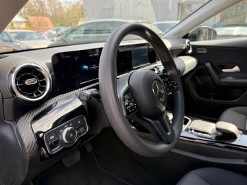 Mercedes CLA 200 - 12