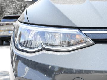 Volkswagen Golf - 9