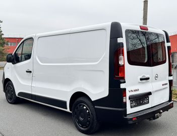 Opel Vivaro - 4