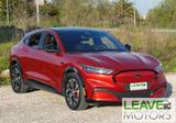 Ford Mustang Mach-E AWD Standard Range 269 CV (M1483) - Ford mit Elektro-Antrieb: Kombi
