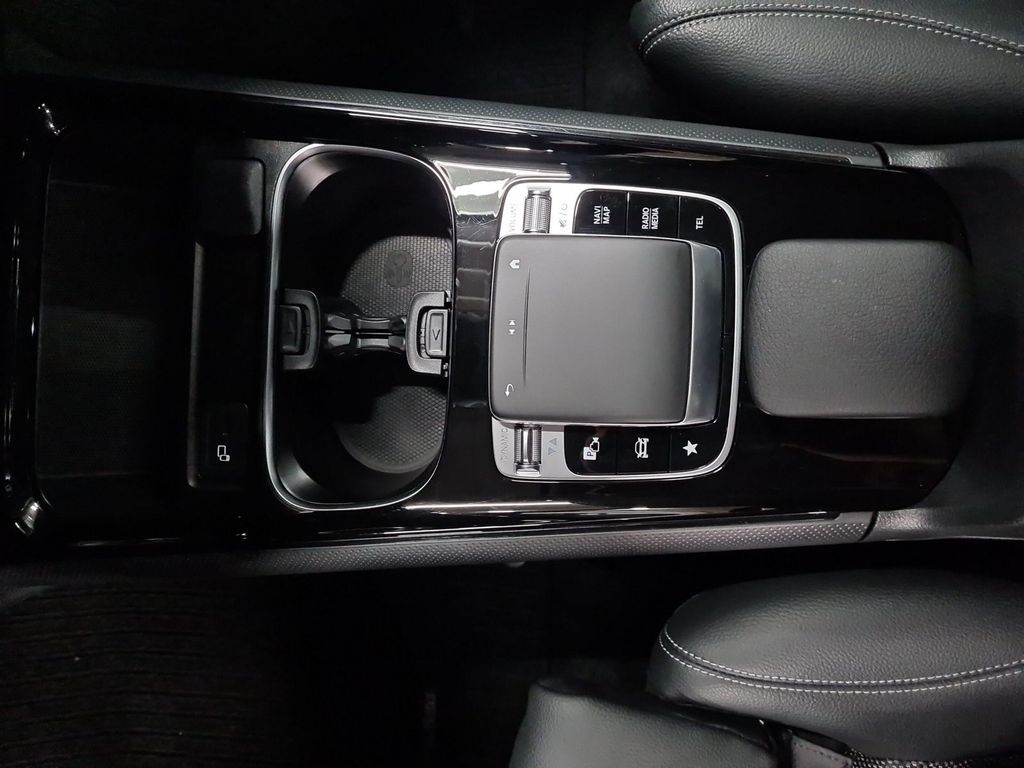 Mercedes-Benz GLB 200 DAB LED RFK Memory uvm.