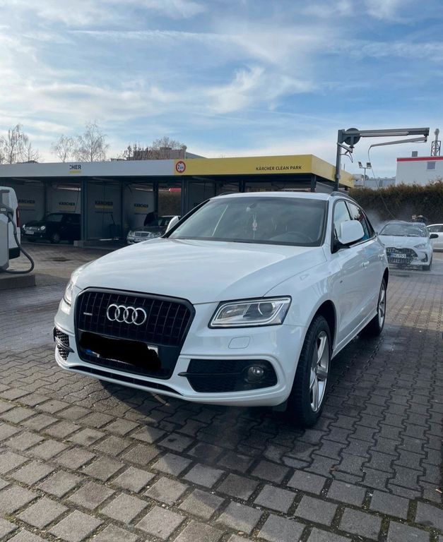 Image of Audi Q5