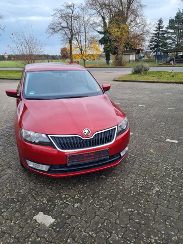 Skoda Rapid 1.2 TSI Ambition Spaceback.Scheckheft.Euro