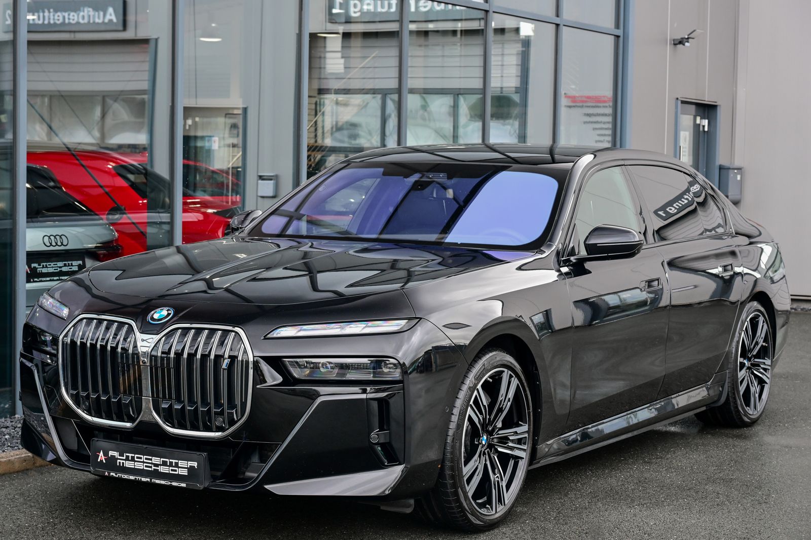 BMW i7 eDrive50 M Sport Connoisseur-Paket* Kristall* imagem 2