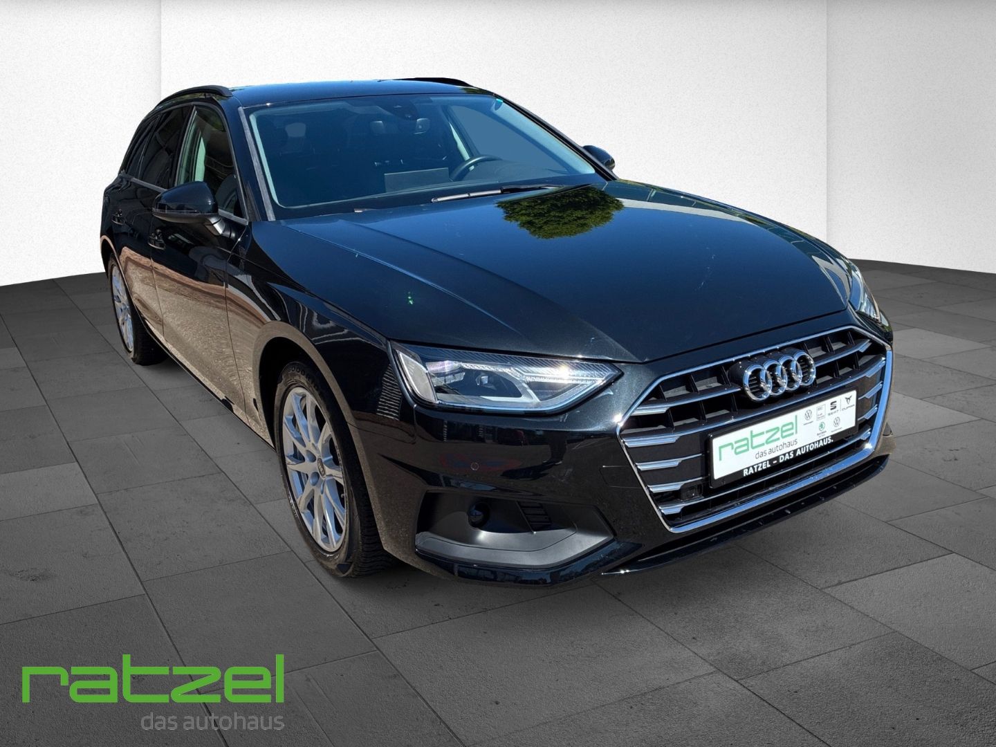 Fahrzeugabbildung Audi A4 Avant 35 TFSI S tronic Navi LED El. Heckklapp