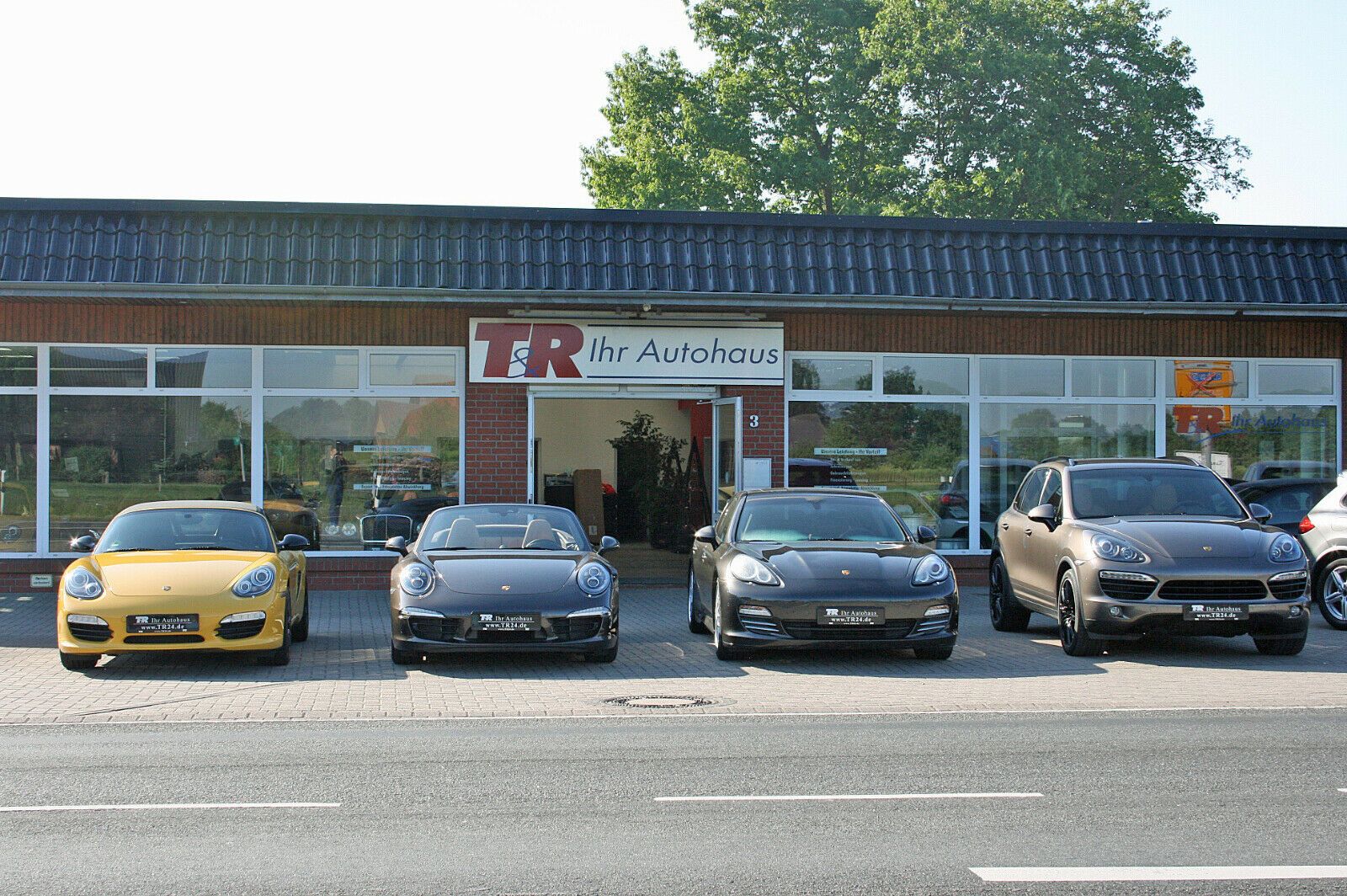 Fahrzeugabbildung Porsche Cayenne S Diesel Luftfederung, AHK, Panorama,21"