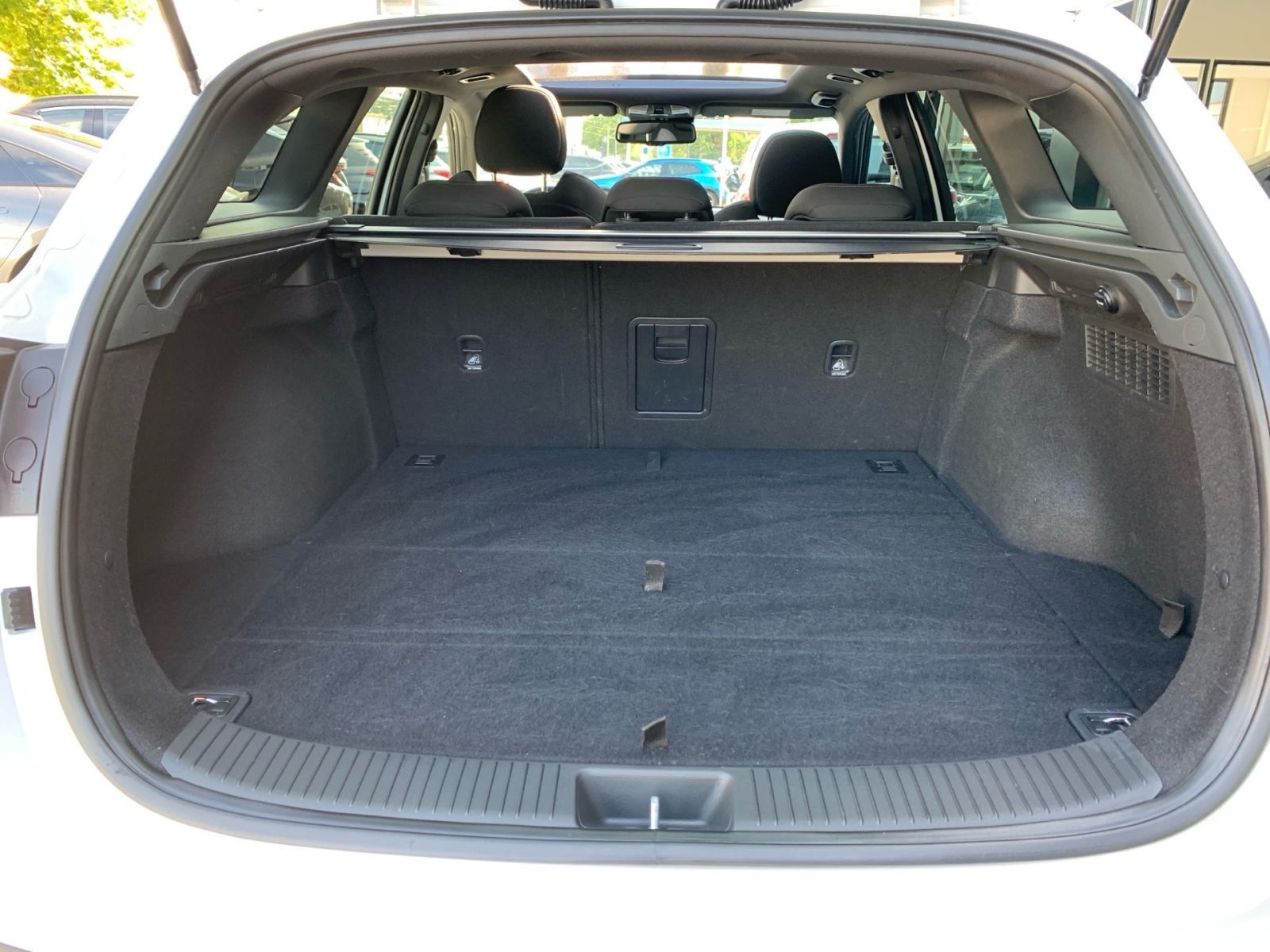 Fahrzeugabbildung Hyundai i30 Kombi 1.5 T-GDI 7-DCT N-Line Mild-Hybrid Pan