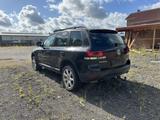 Volkswagen Touareg R5 2.5 TDI Aut. NAV+Bi-XEN+AHK+APS+TEMPO - Volkswagen Touareg: 2.5
