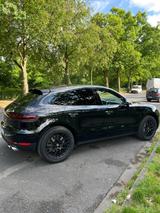 Porsche Macan S - Porsche Gebrauchtwagen in Frankfurt