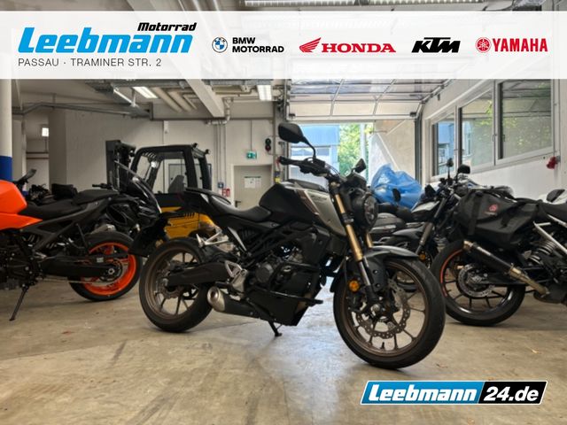 Honda CB 125 R mit Motorschaden, Sturzbügel, Tiefer 4c