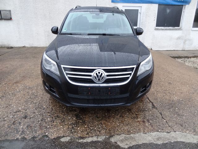 Fahrzeugabbildung Volkswagen Tiguan Sport & Style 4Motion/AHK/2.Hd/Xenon/DSG