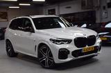 BMW X5 xDrive 40 i M Sport Paket AHK - BMW X5: Sport Paket