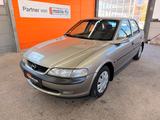 Opel Vectra B Lim. 1.6 Velours Servo Zentral - Opel aus 1997