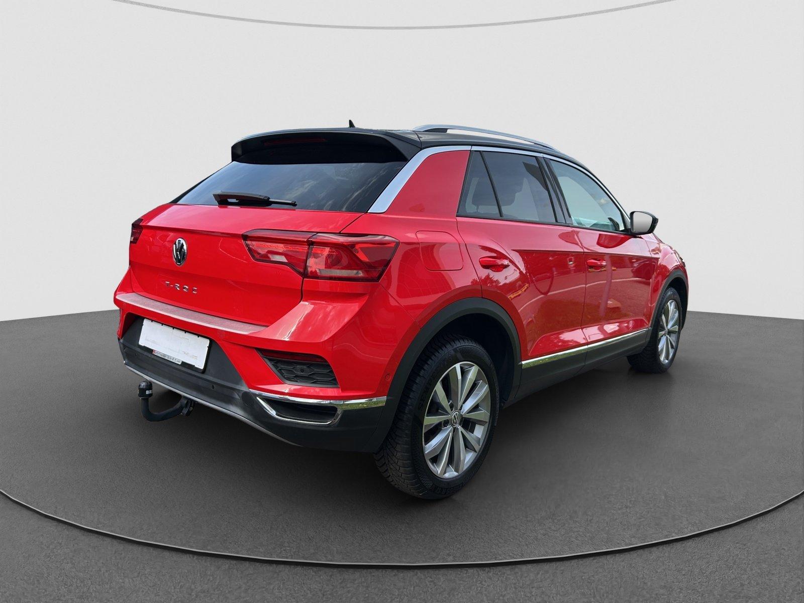 Volkswagen T-Roc 1.5 TSI DSG Style ACC BEATS LED LEDER NAVI