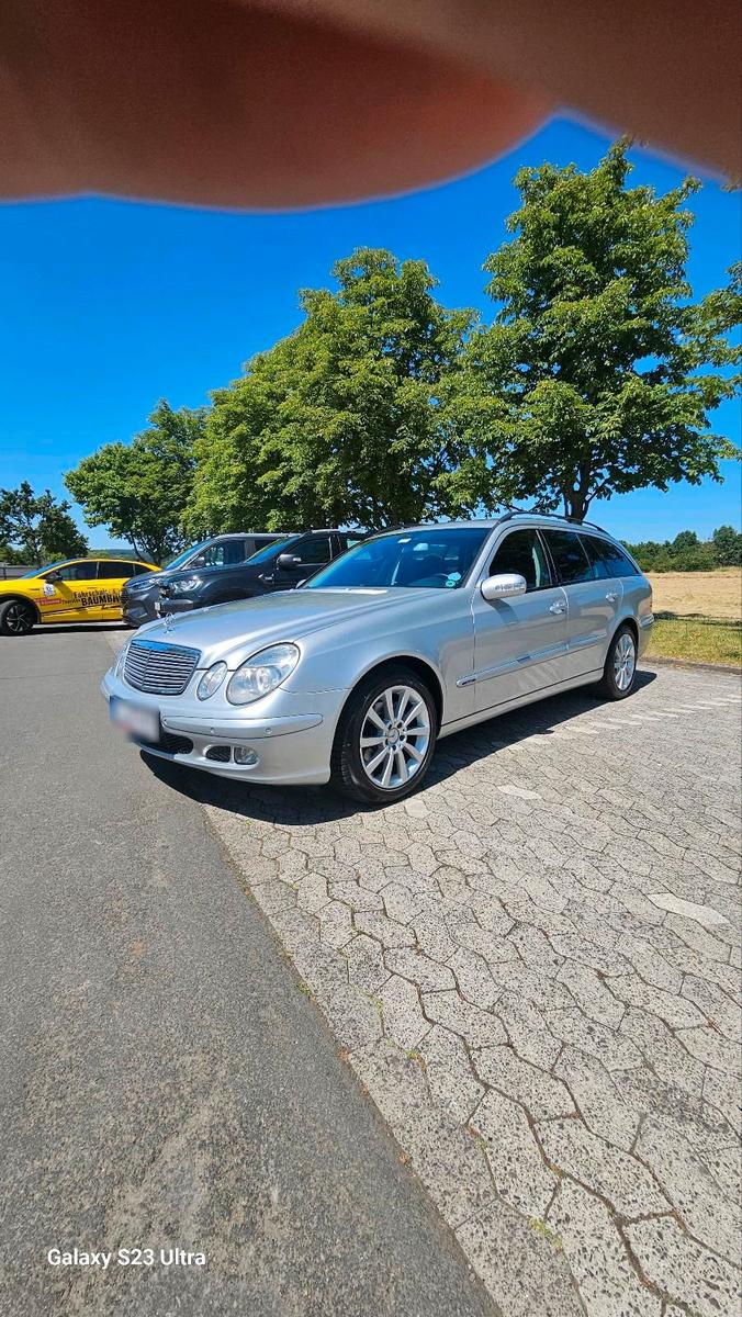 Mercedes-Benz 220, 2005