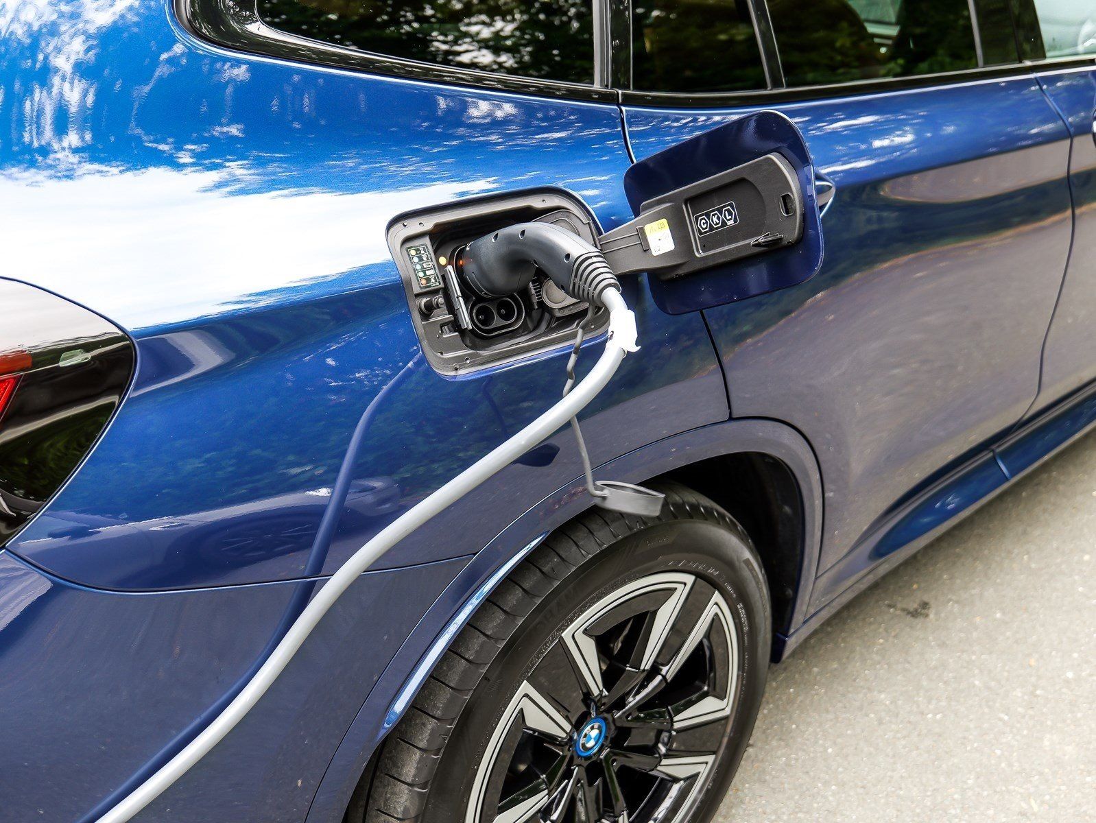 BMW iX3 - Bild 26