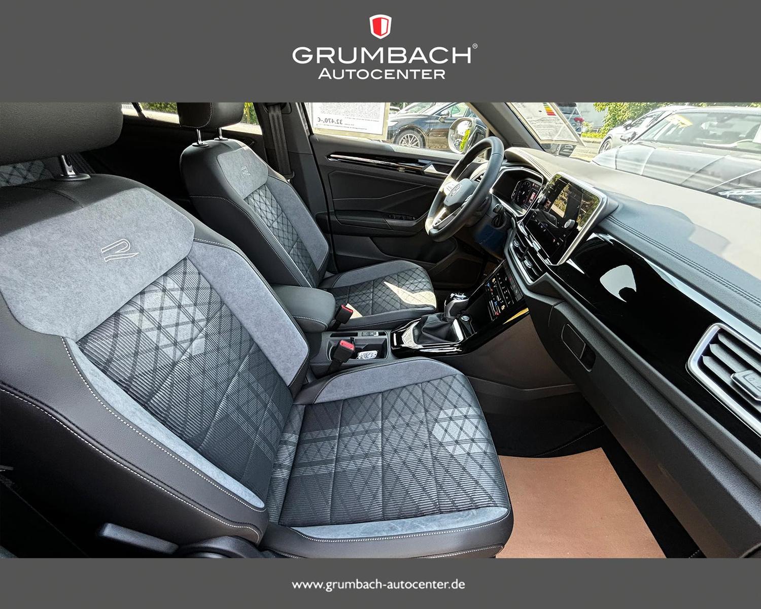 Volkswagen T-Roc 1.5 TSI DSG R-Line Edition IQ.Assistenz...