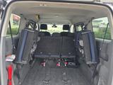 Nissan NV200 /Evalia Evalia Tekna - silberne Nissan NV200
