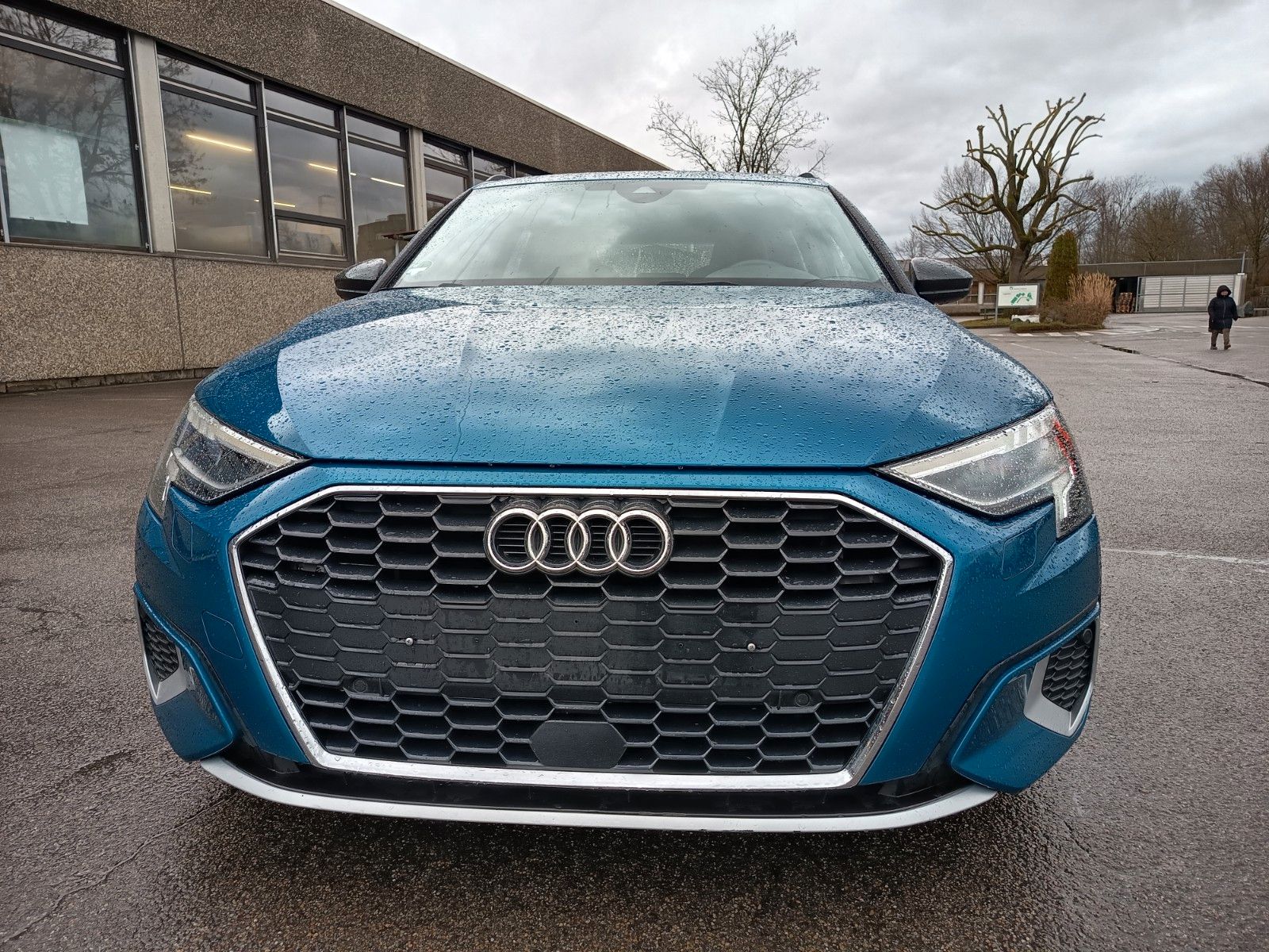 Audi A3 Sportback 30 TDI advanced foto 2