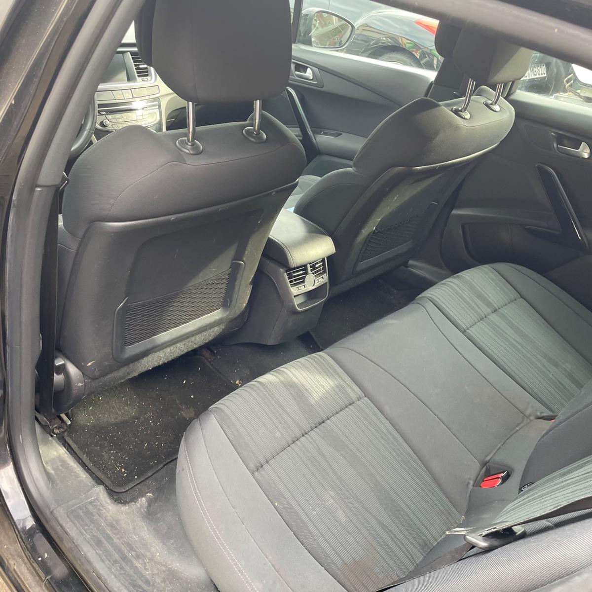 Peugeot 508 2011 — photo 15