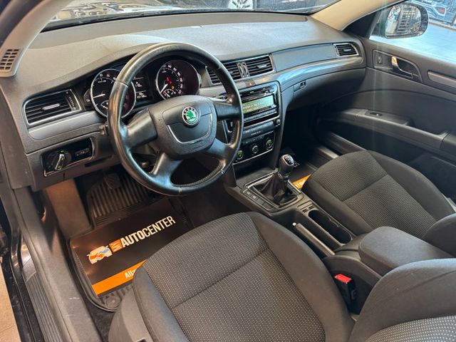 Skoda Superb Combi *1.HAND*KLIMA*SZHZ*ZV*BC*TÜVNEU*