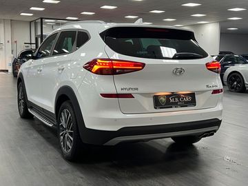 Hyundai TUCSON - 4