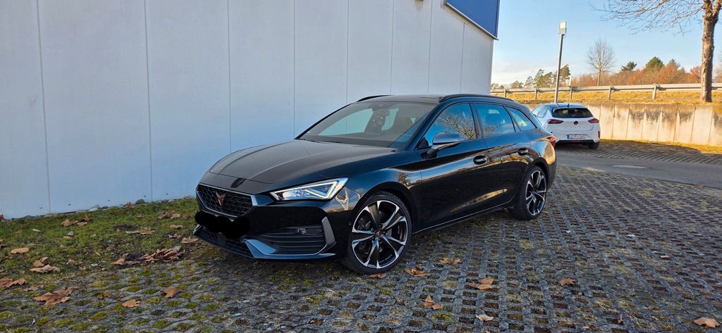 Image of Cupra Leon