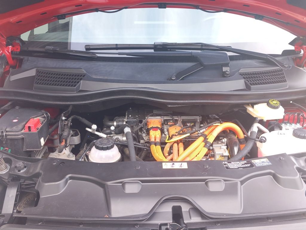 Fahrzeugabbildung Mercedes-Benz EQV 300 Lang 360*KeyLess*LED*PDC*SpurH*SpurW*AUT