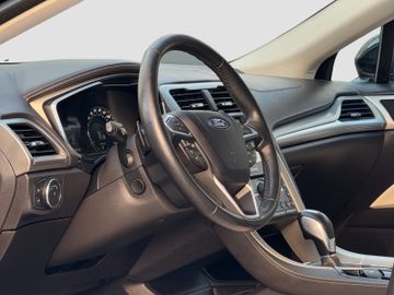 Ford Mondeo - 7