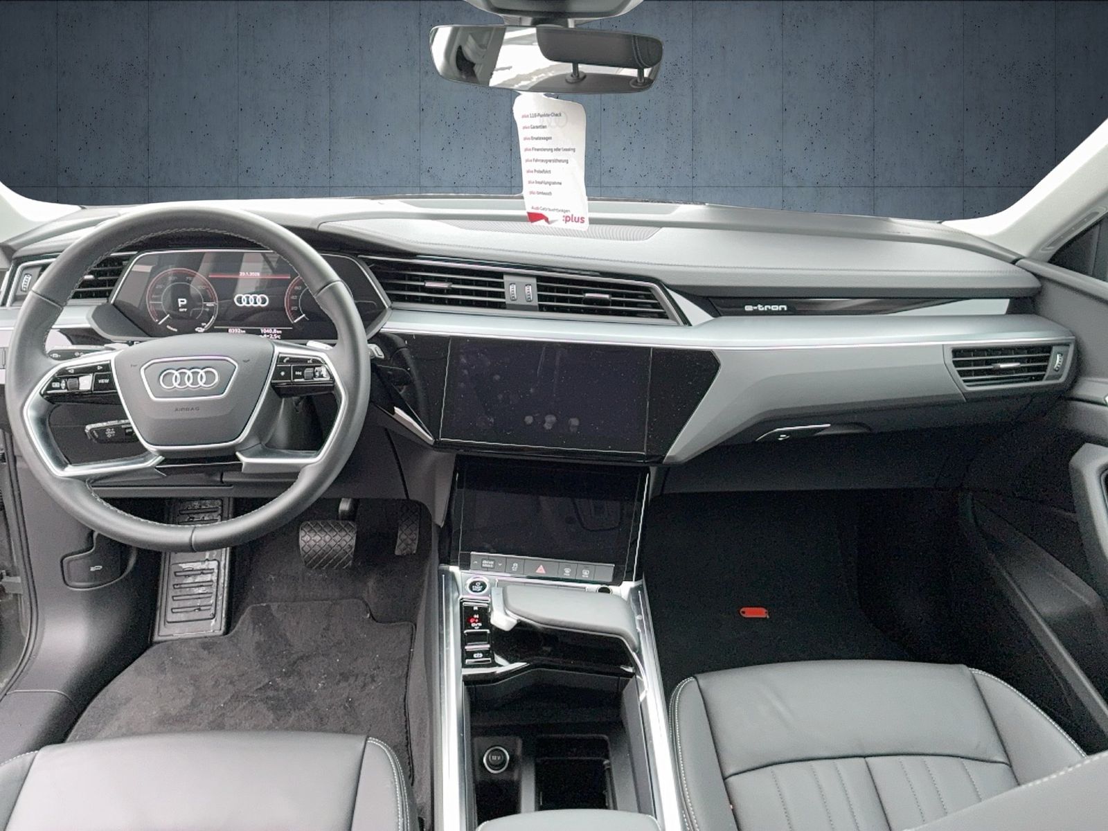Audi Q8 e-tron - Bild 12