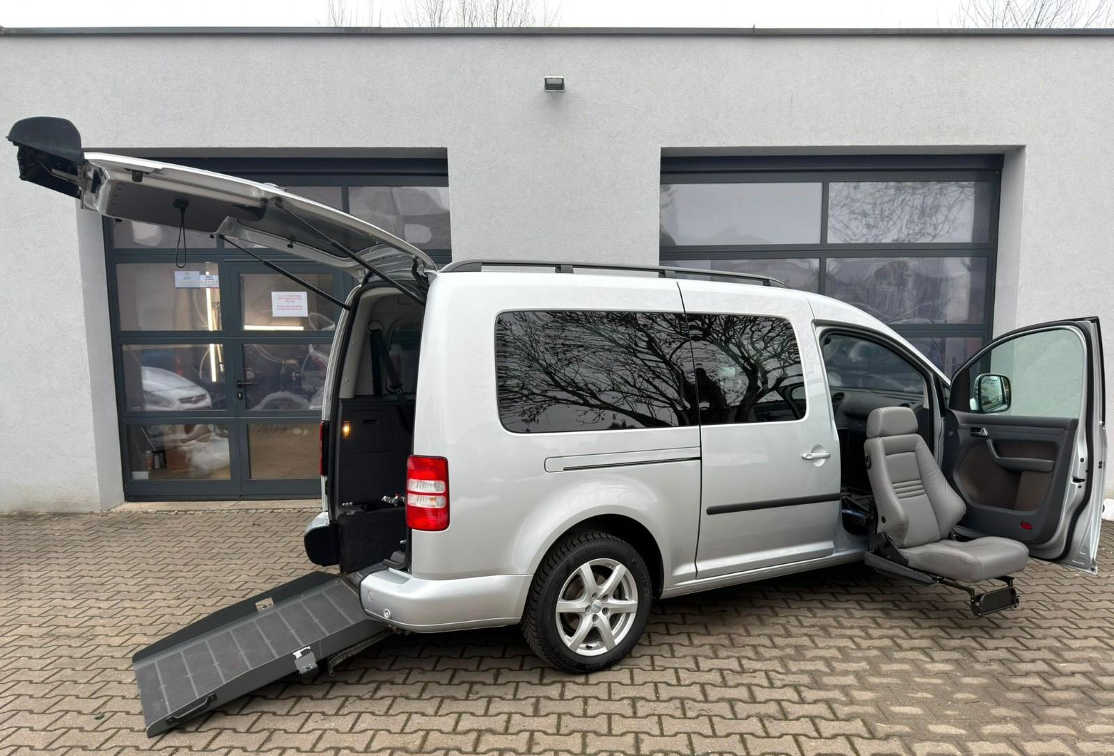 Volkswagen Caddy Maxi 2,0 Rollstuhlrampe + Hub/Schwenksitz