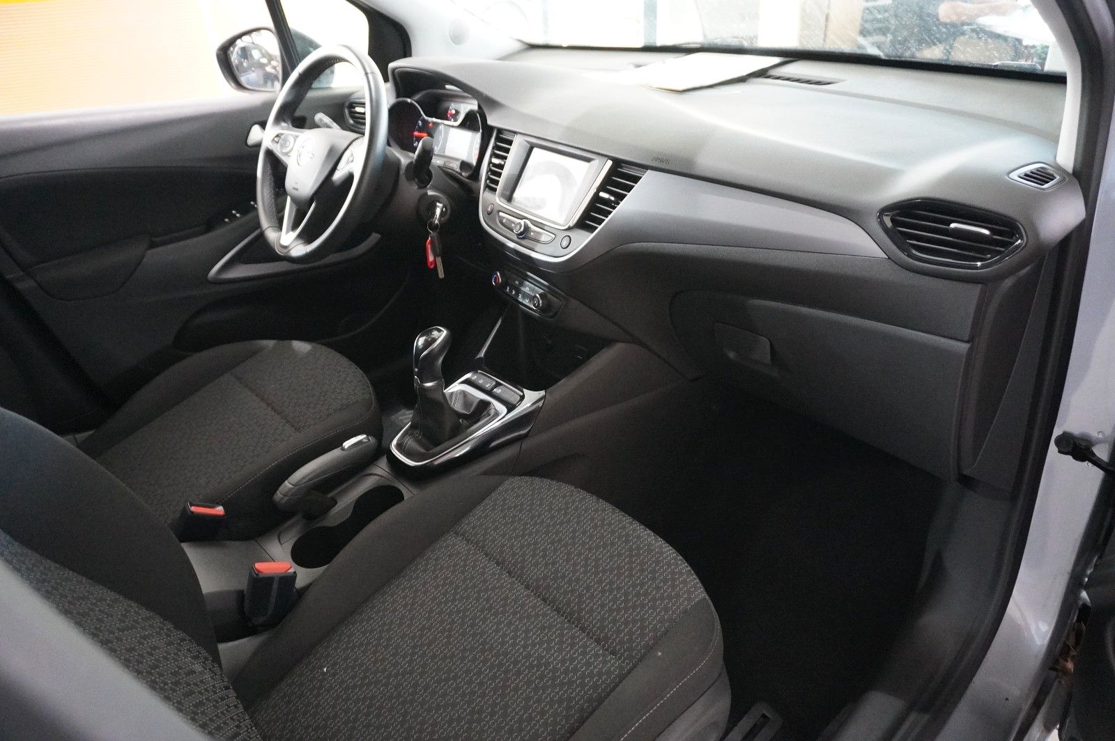 Fahrzeugabbildung Opel Crossland (X) 1.2 EDITION NAVI/LED/KAMERA/DAB+